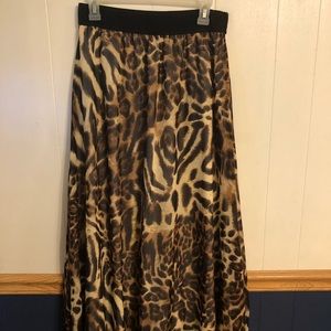 Medium LuLaRoe Lucy Skirt